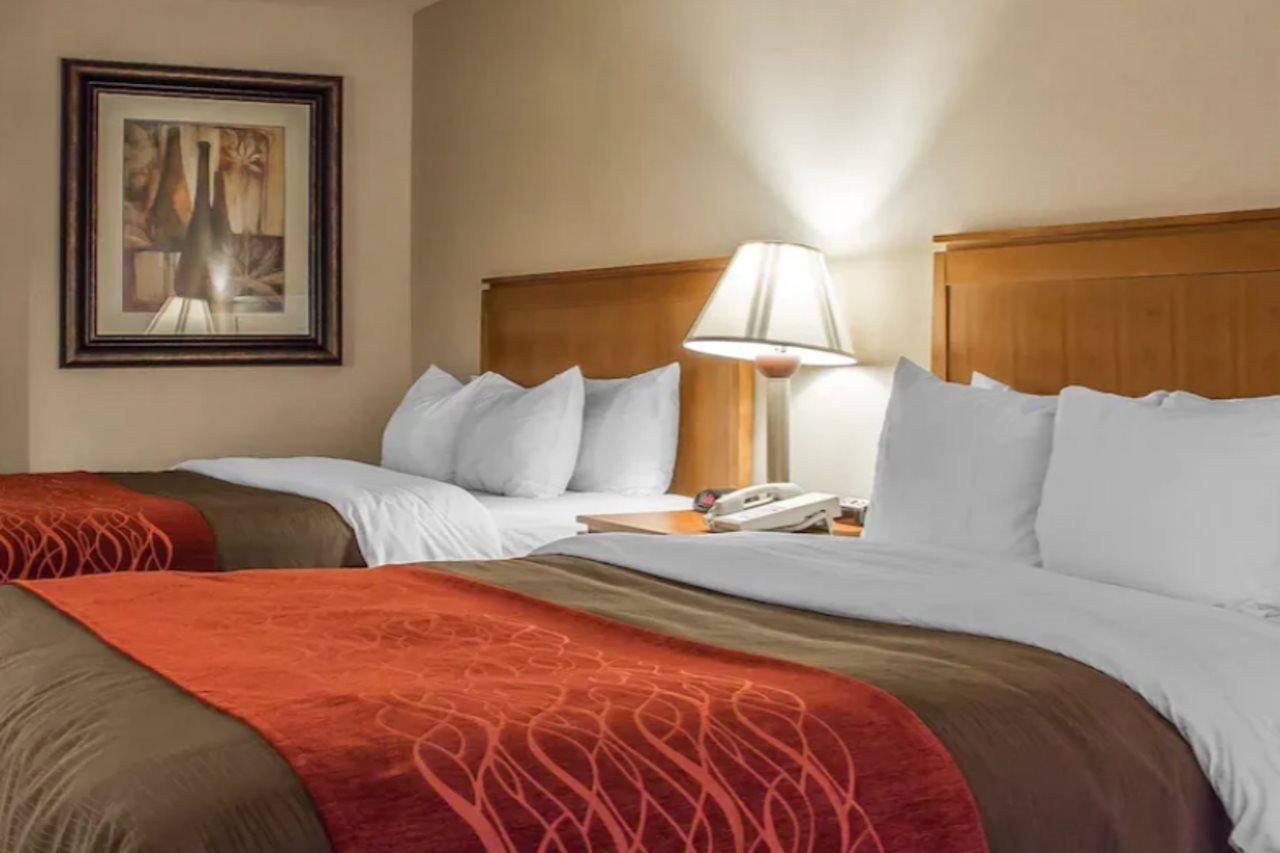 Comfort Inn And Suites Thatcher Екстериор снимка